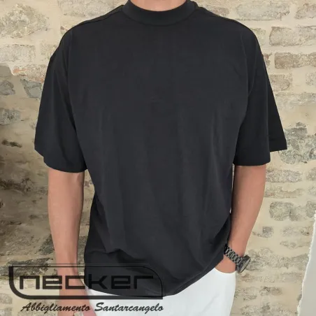 T-SHIRT T08 NERO